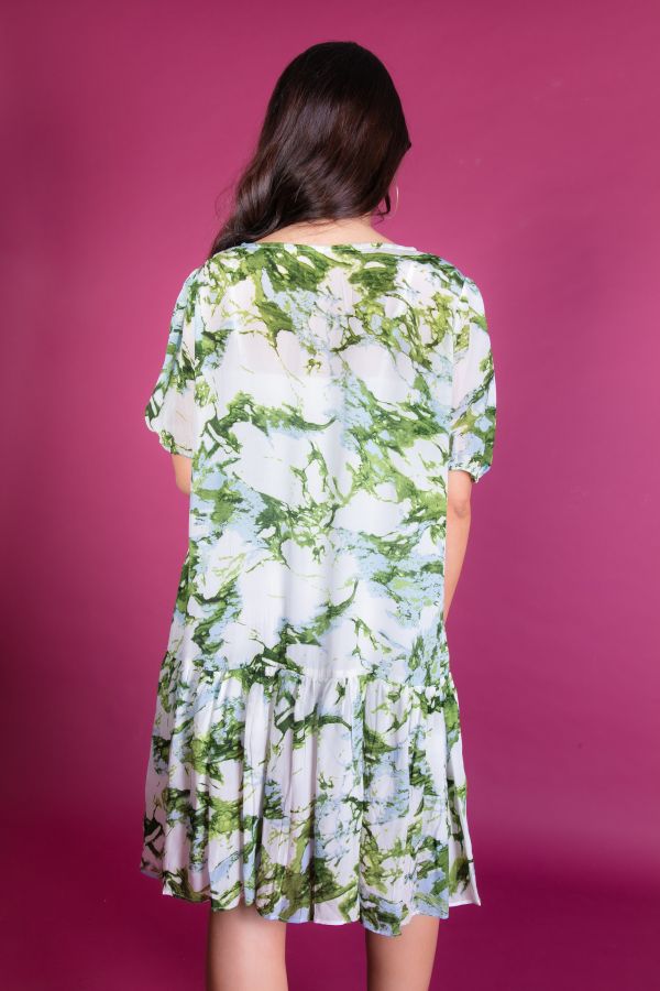 Viscose dress in batikprint
