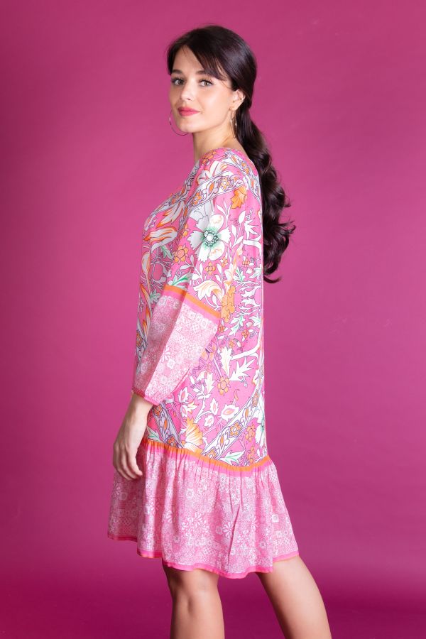 Frilled dress with ornaments