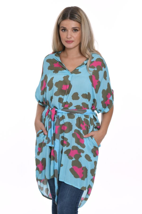 Shirt dress in blue with stains print