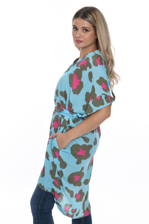 Shirt dress in blue with stains print