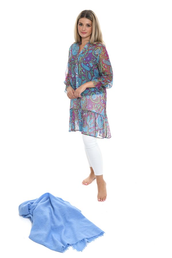 Longblouse with paisleyprint with lining
