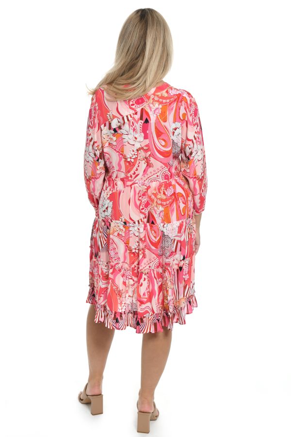 Tiered dress with pink print